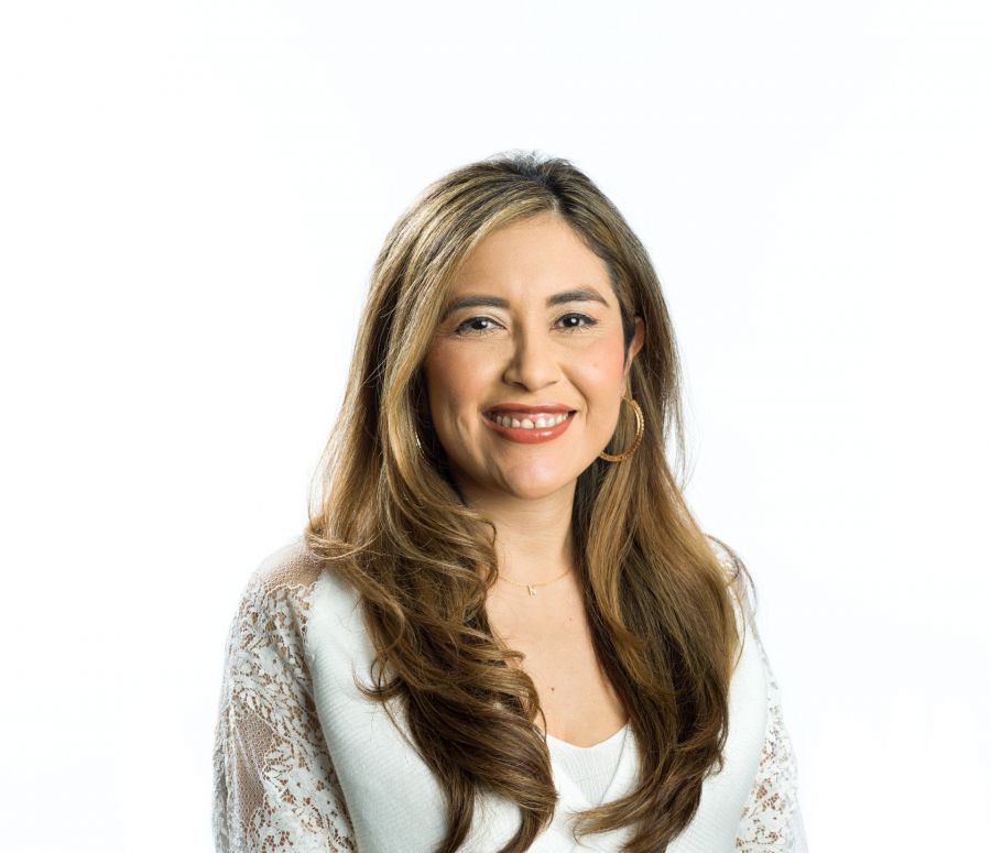 Karina Nieves